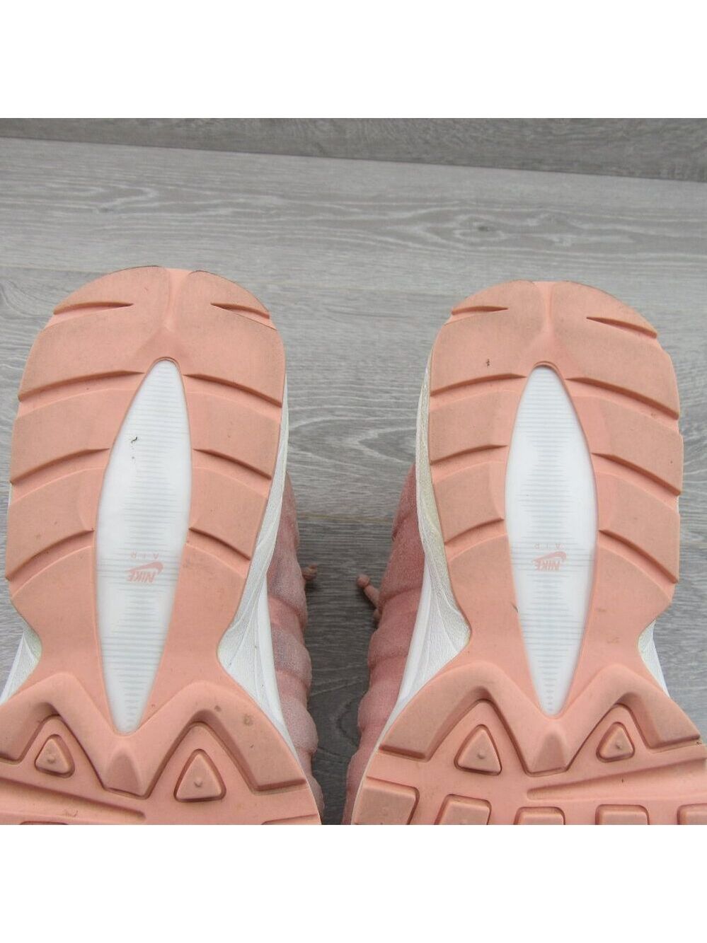 Nike Air Max 95 Sneakers Size 6Y Coral Pink Stardust *USED* - Picture 12 of 12